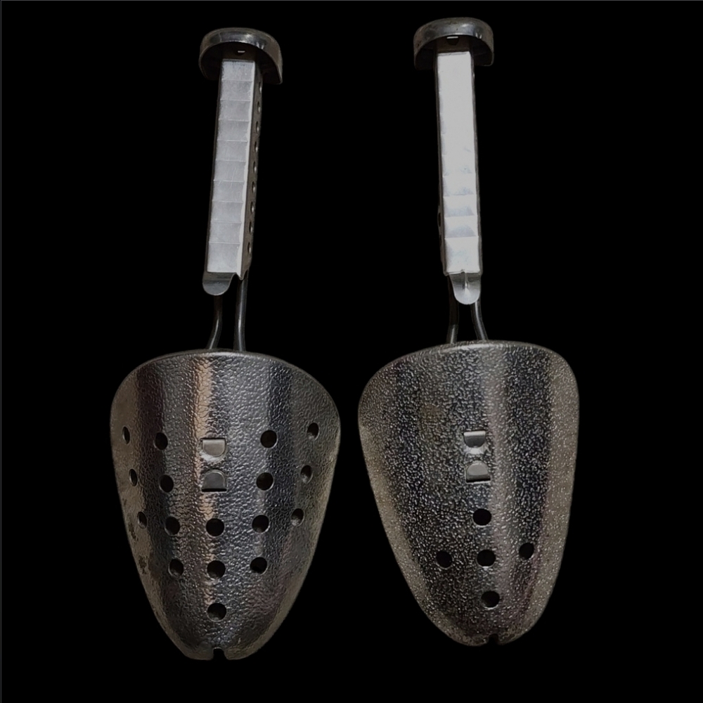 Set of 2 Vintage ECKO Shoe Trees Made USA Metal Mid-Century Modern Shoe Savers